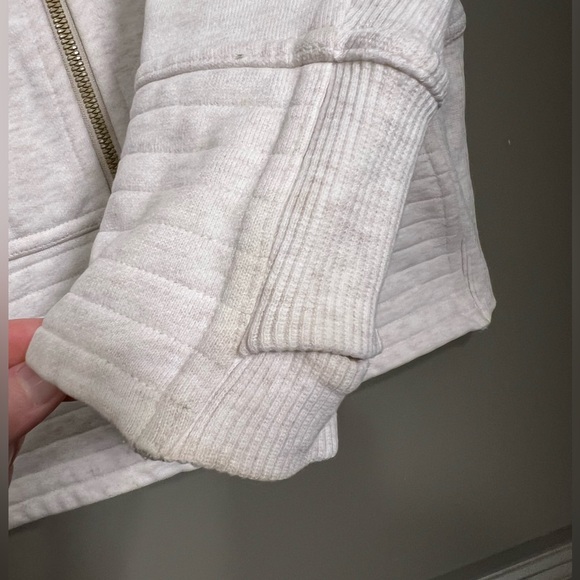 Lululemon Radiant Jacket Heathered Oatmeal - Size 6 - Picture 5 of 12